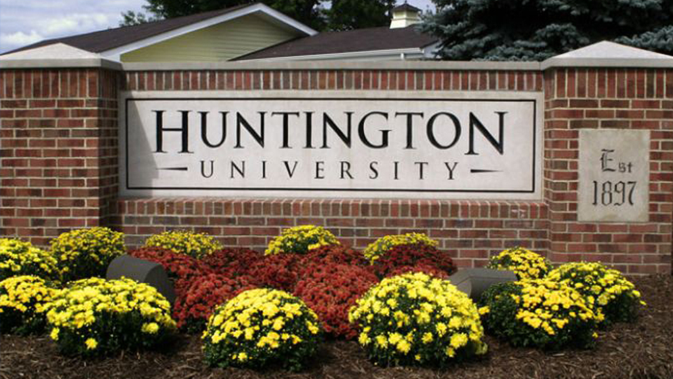 Student-Managed Investment Fund Launched by Huntington Bank