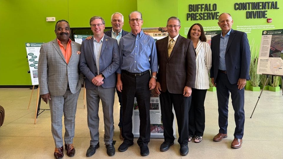 Braun talks health, economy and immigration during visit to Indiana Dinosaur Museum