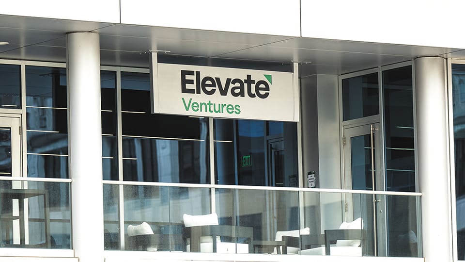 Economic, tech experts talk AI at Elevate Ventures event