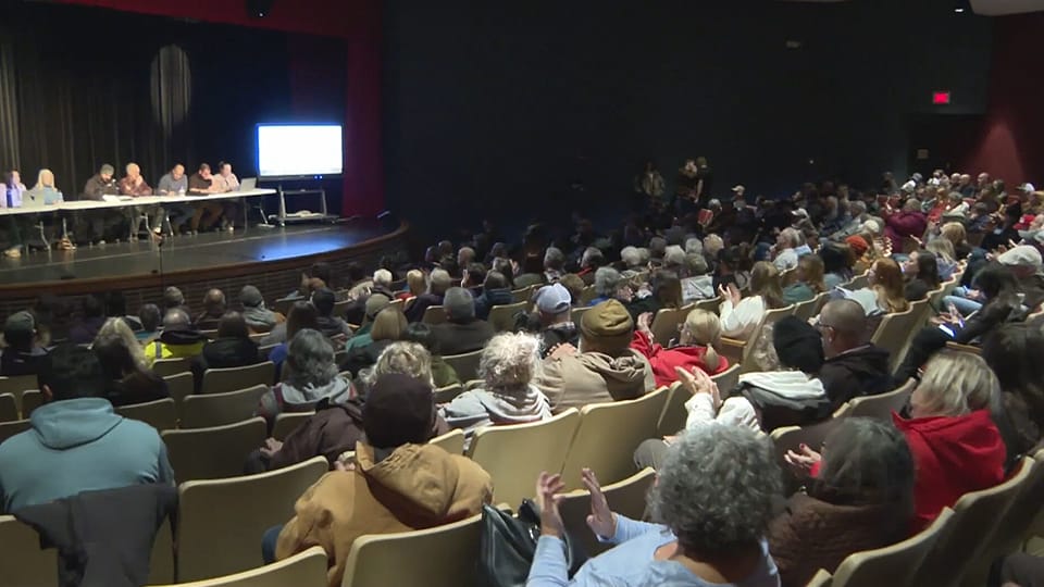 Data center moratorium proposal advances in Starke County