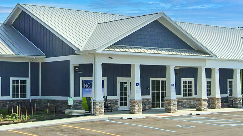 HealthLinc opens new Newton County clinic