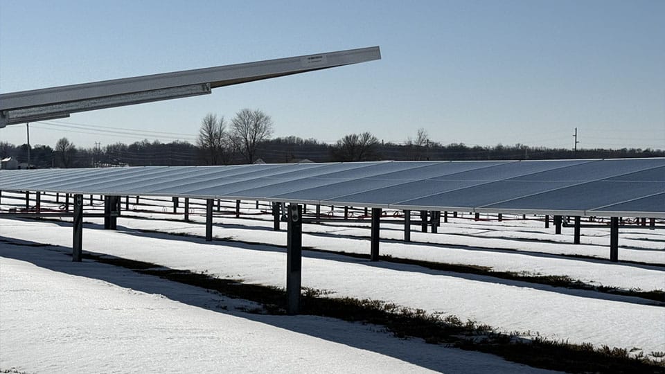 AES Indiana’s new solar energy center in Petersburg now online