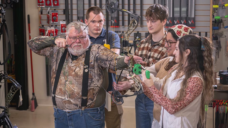 Trine students develop archery bow for disabled veteran