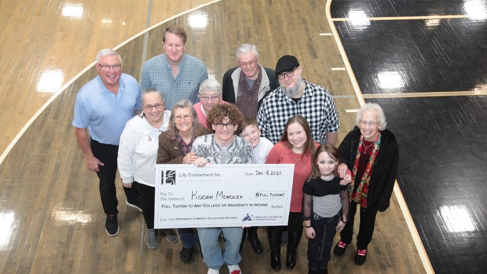 Southern Indiana students receive record $805K in scholarships